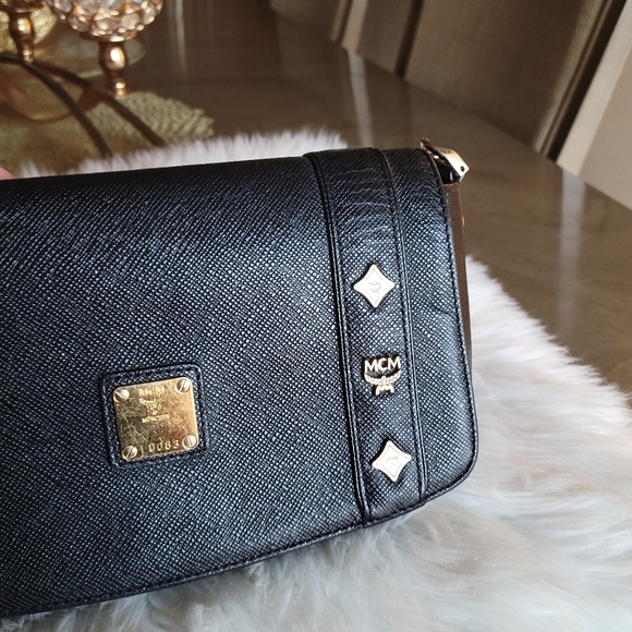 100% Authentic MCM vintage small shoulder bag - Picture 5 of 10